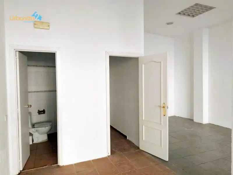 Local de lloguer en Badajoz amb Aire condicionat