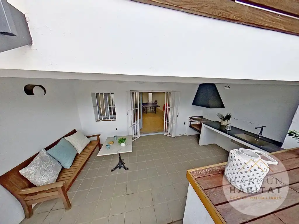 Casa o chalet de alquiler en Caldes d'Estrac con Terraza, Piscina y Amueblado