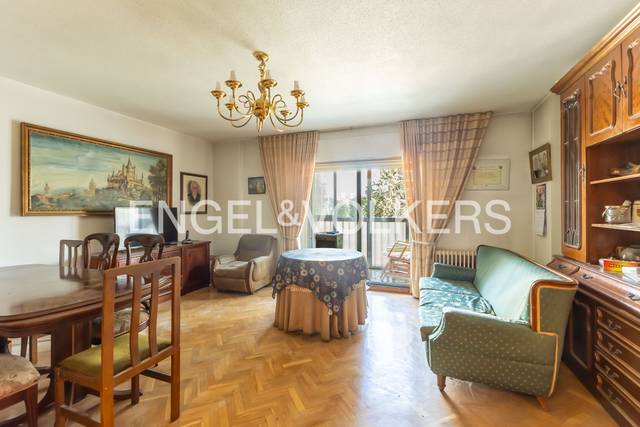 Piso en Venta en Villa de Marin en La Paz
