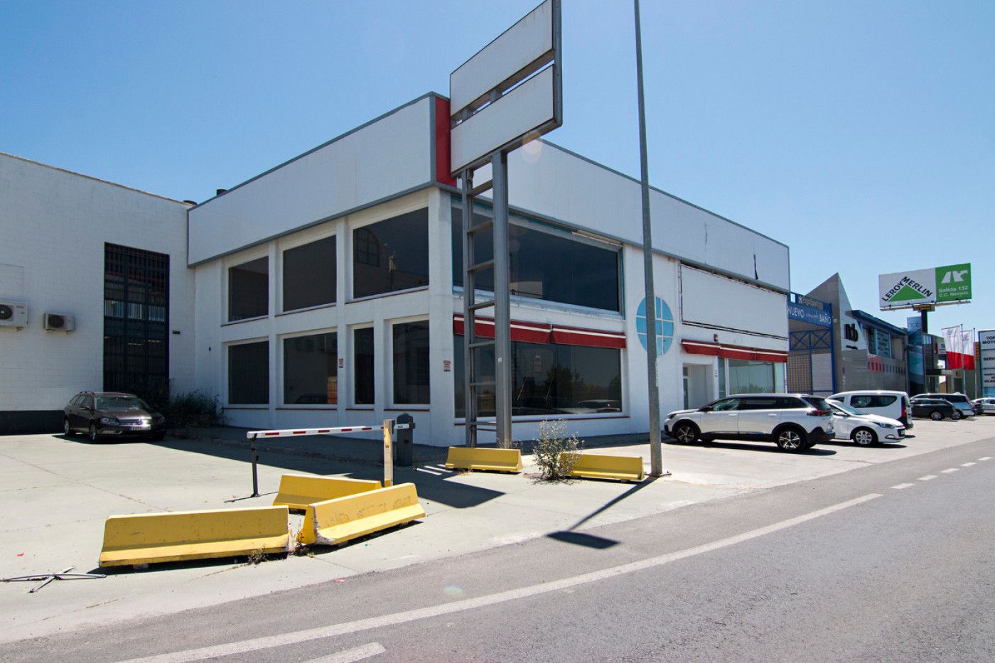 Exterior view of Industrial buildings for sale in Pulianas