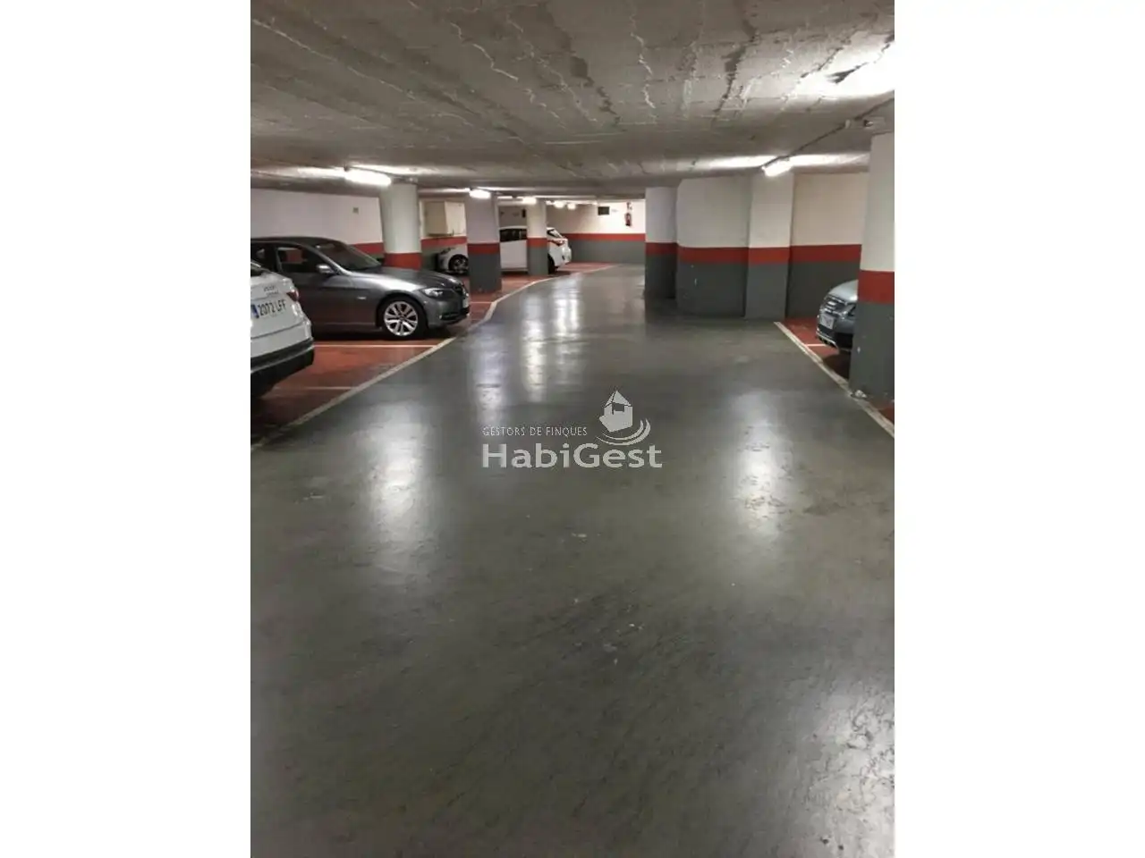 Garage for rent in Calle BARCELONA, Eixample Nord