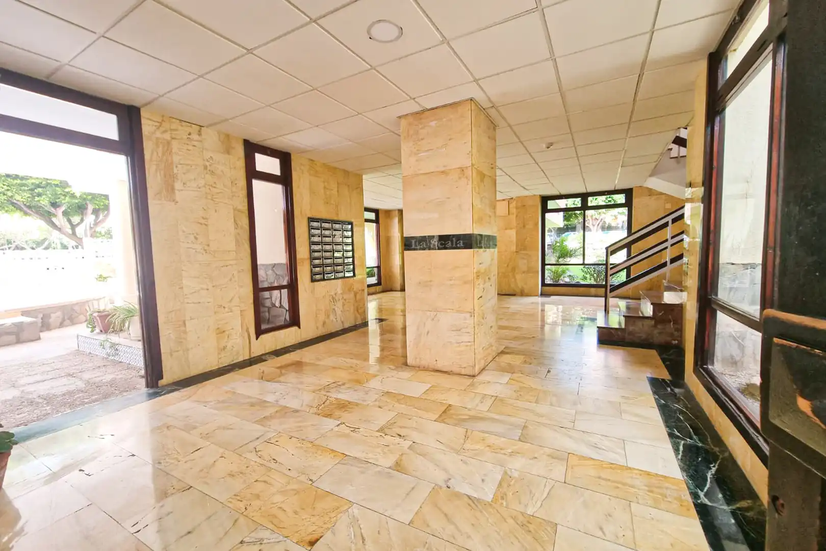Flat for sale in Roquetas de Mar  with Air Conditioner, Heating and Terrace