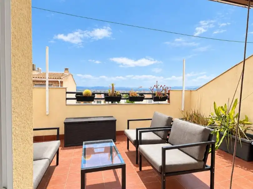 Terrasse von Dachboden zur Miete in Murcia mit Klimaanlage, Terrasse und Möbliert