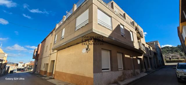 Casa-chalet en Venta en Tírig