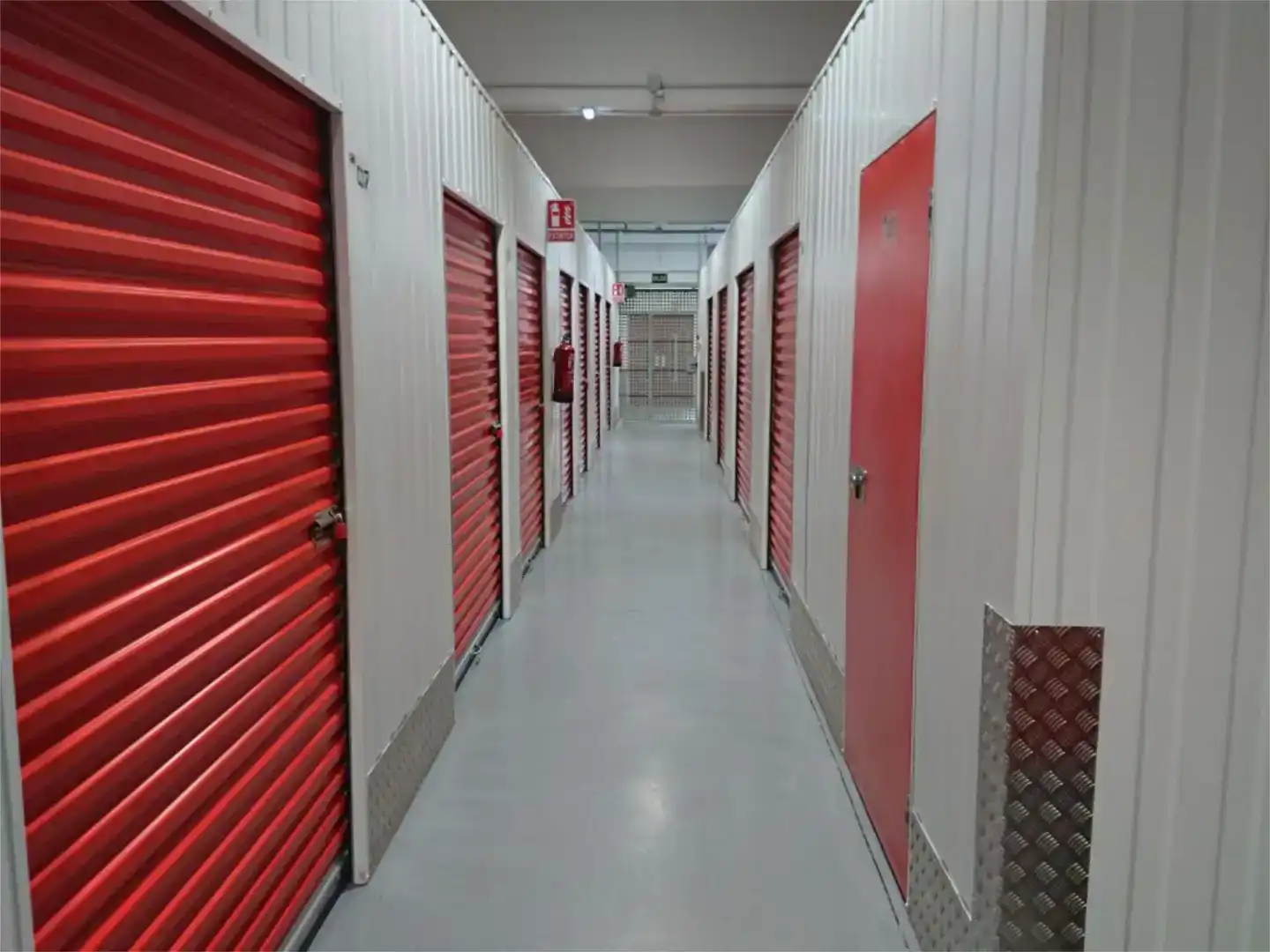 Storage room for sale in Barcelona