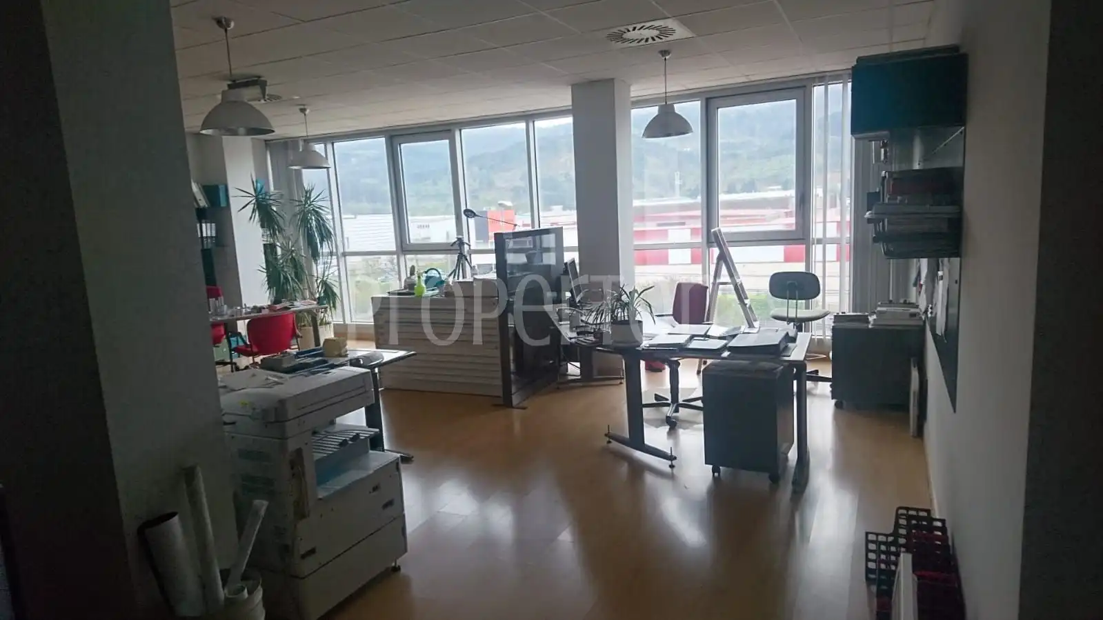 Oficina de alquiler en Derio