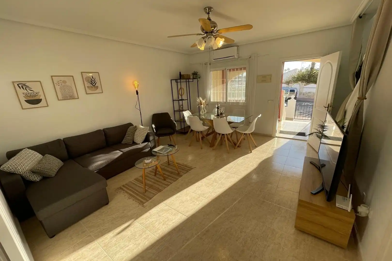 Sala d'estar de Casa o xalet en venda en Rojales amb Aire condicionat, Calefacció i Terrassa