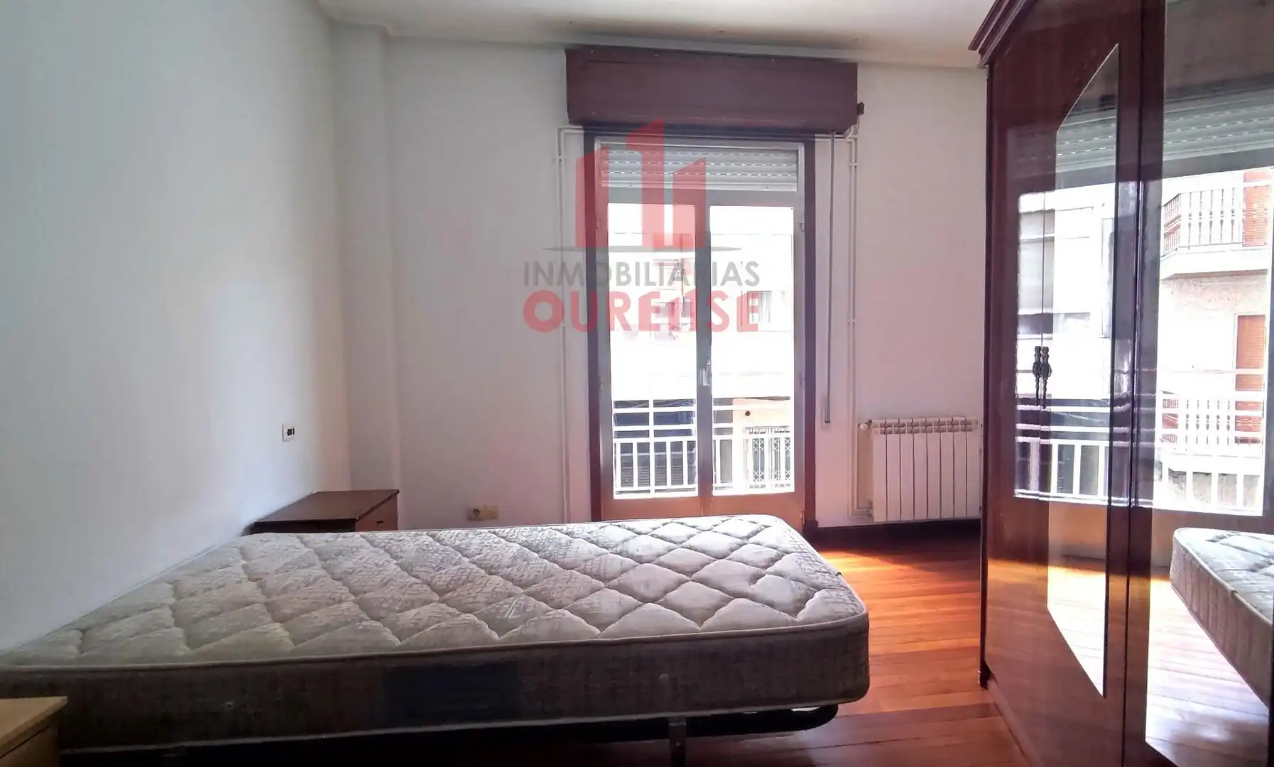 Habitación de Piso de alquiler en Ourense Capital  con Calefacción, Amueblado y Balcón