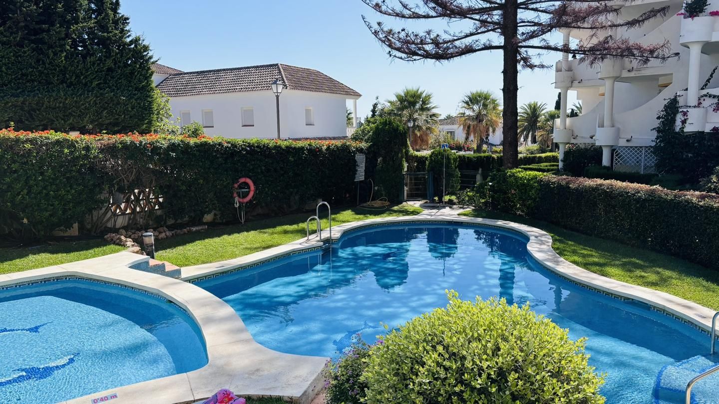 Swimming pool of Duplex for sale in Marbella  with Private garden, Terrace and Community pool