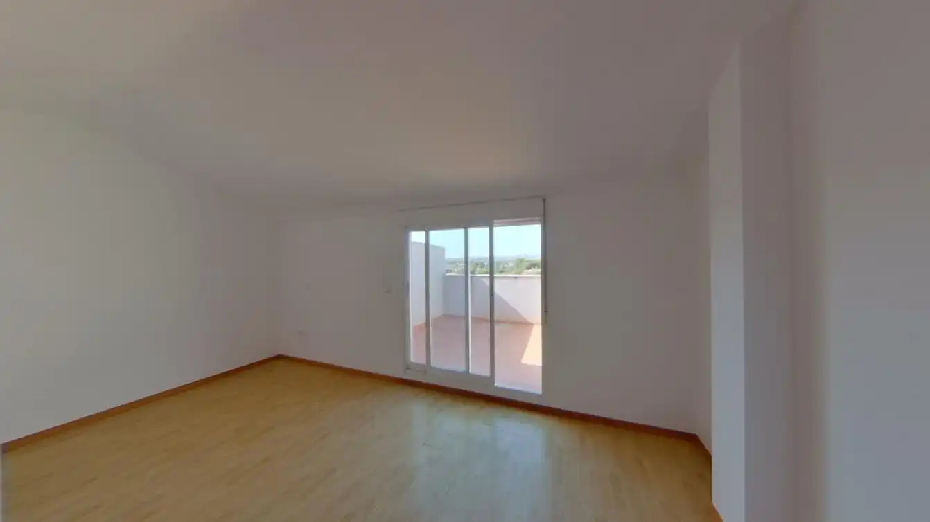 Habitación de Dúplex en venta en Murcia con Terraza y Balcón