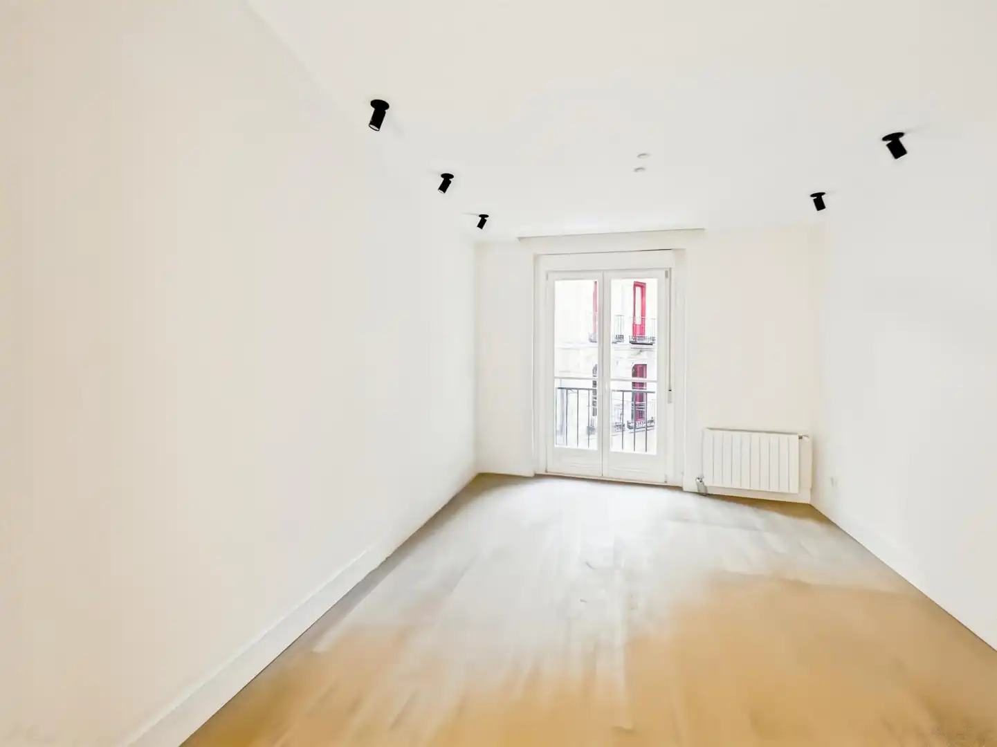 Apartamento en venta en Madrid con Calefacción y Balcón