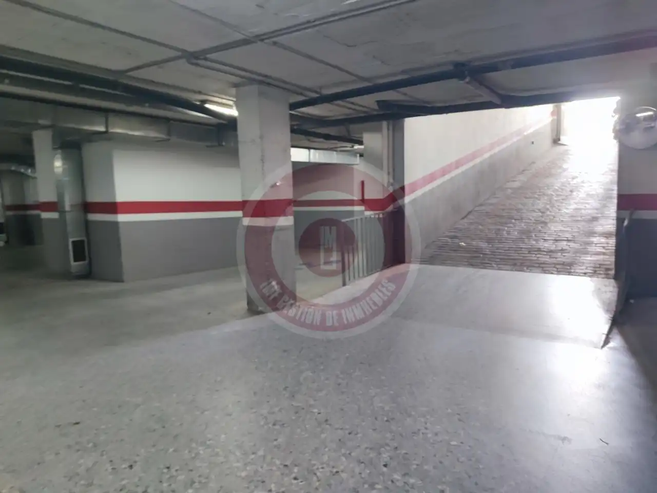 Aparcament de Garatge en venda en Vélez-Málaga amb Alarma