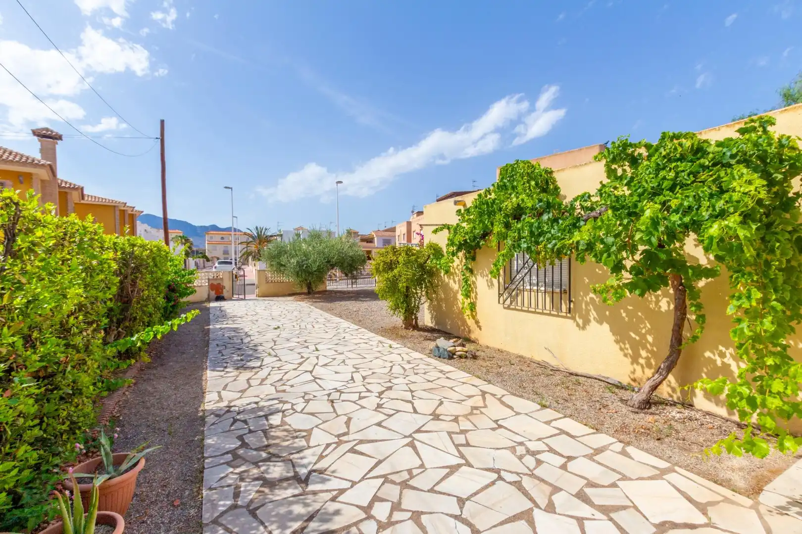 Casa amb terrassa en venda a Calle TAJO, imagen 2