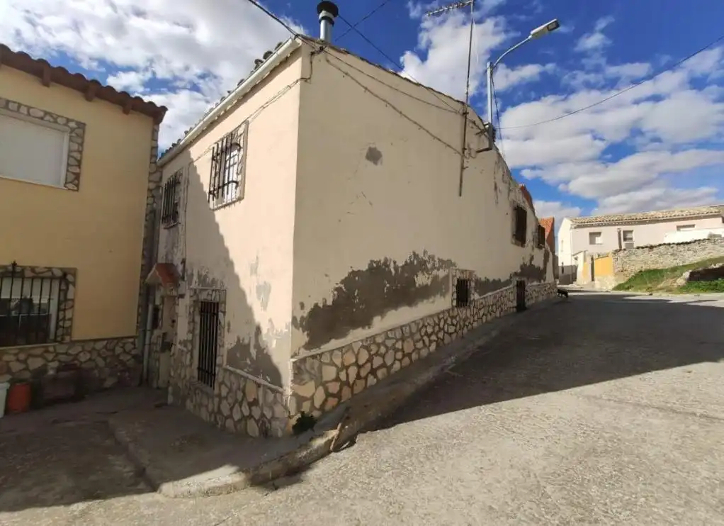 Vista exterior de Casa adosada en venta en El Valle de Altomira