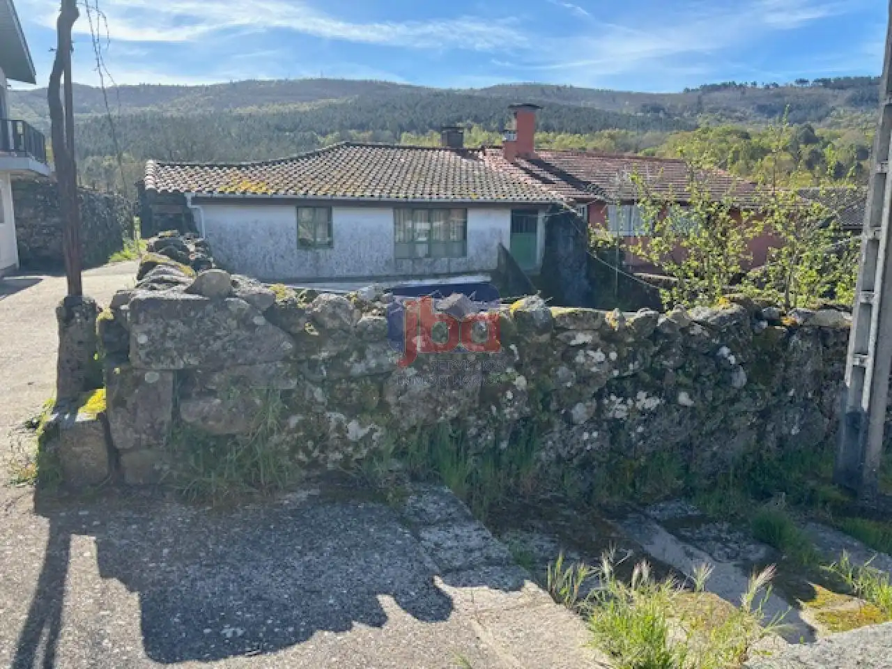 Außenansicht von Country house zum Verkauf in Muíños mit Privatgarten und Abstellraum