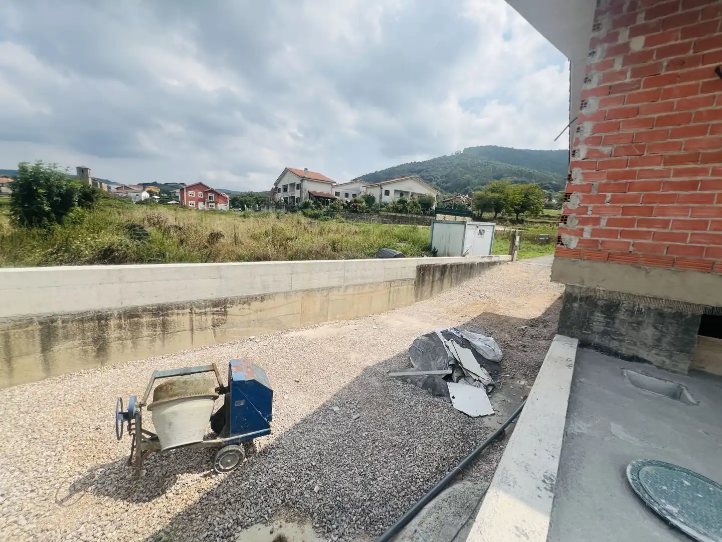 Haus oder Chalet zum Verkauf in Voto mit Heizung und Abstellraum