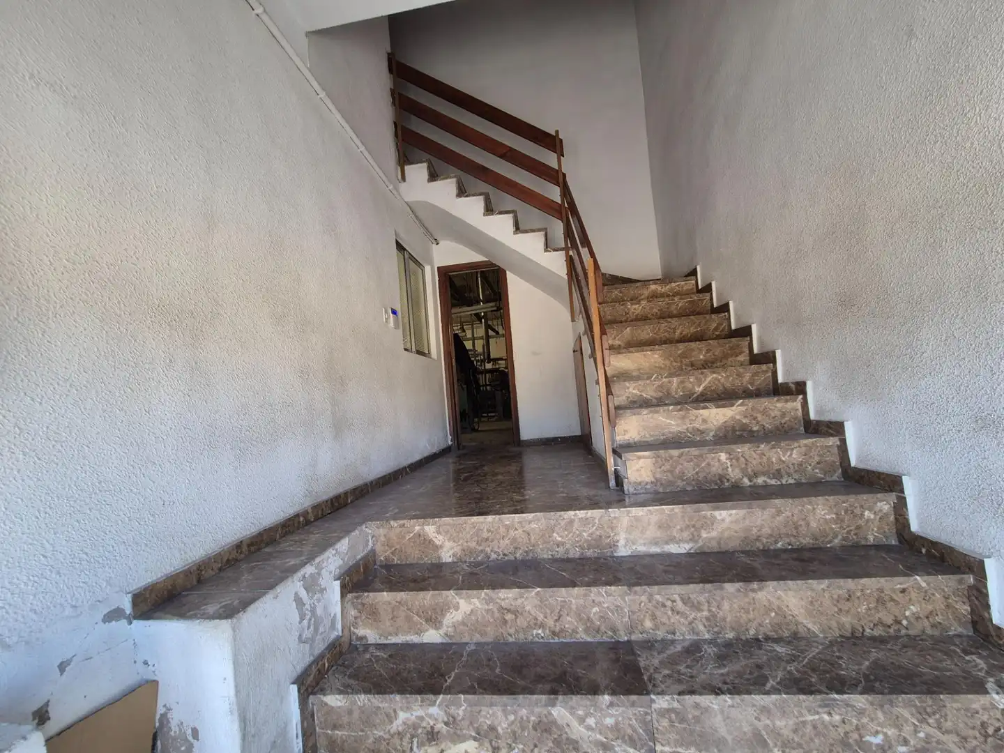 Nave industrial en venta en Elda