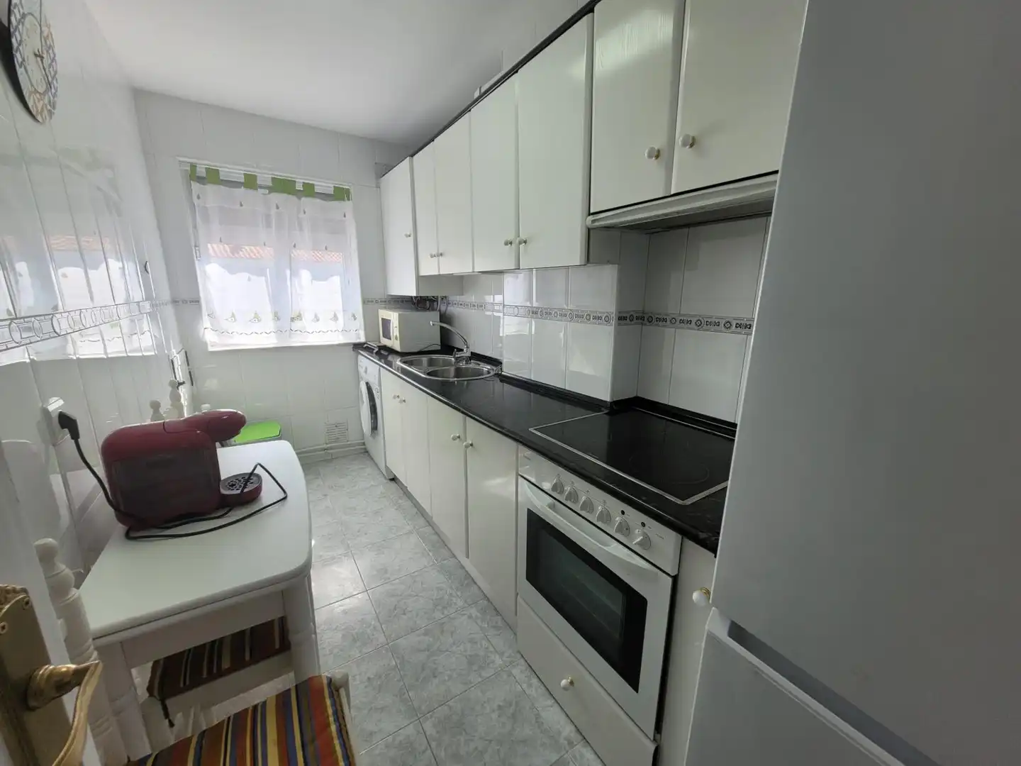Kitchen of Flat for rent in Salamanca  with Heating and Furnished