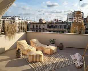 Terrace of Attic to rent in  Barcelona Capital  with Air Conditioner, Heating and Parquet flooring