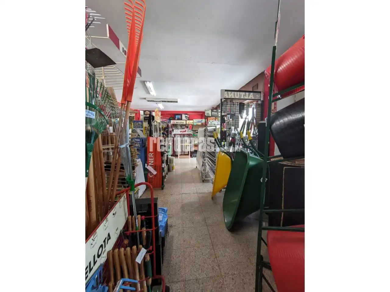 Local comercial en venda a Calle Favila, imagen 13