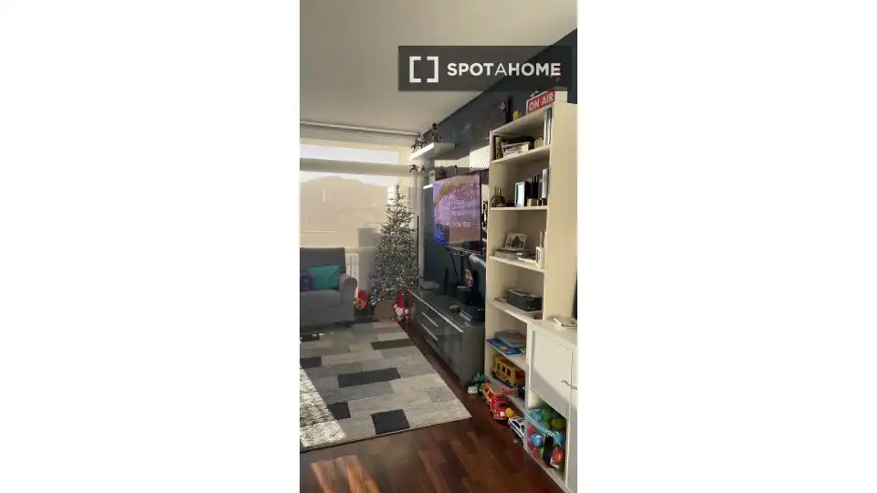 Sala de estar de Piso para compartir en Barcelona con Aire acondicionado, Calefacción y Amueblado