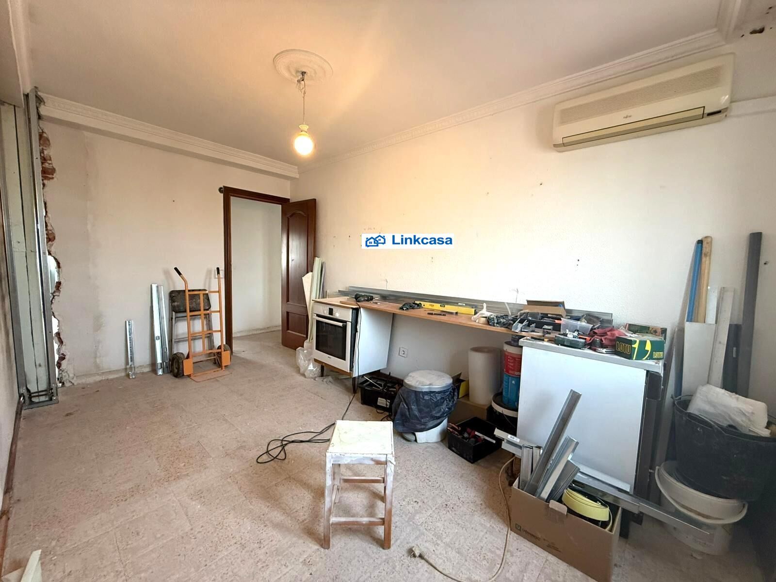 Piso en venta en  Madrid Capital con Aire acondicionado, Calefacción y Trastero