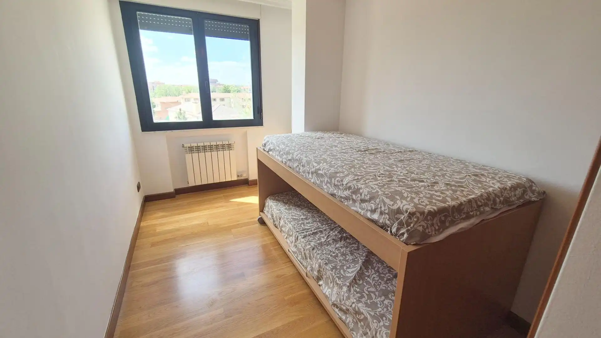 Habitación de Piso en venta en Salamanca con Calefacción y Amueblado