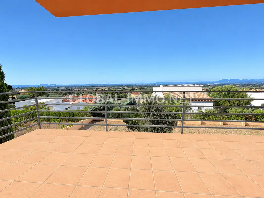 Villa avec piscine à vendre à Carrer Garbi, imagen 3