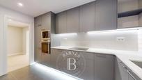 Kitchen of Flat for sale in  Barcelona Capital  with Air Conditioner, Heating and Balcony