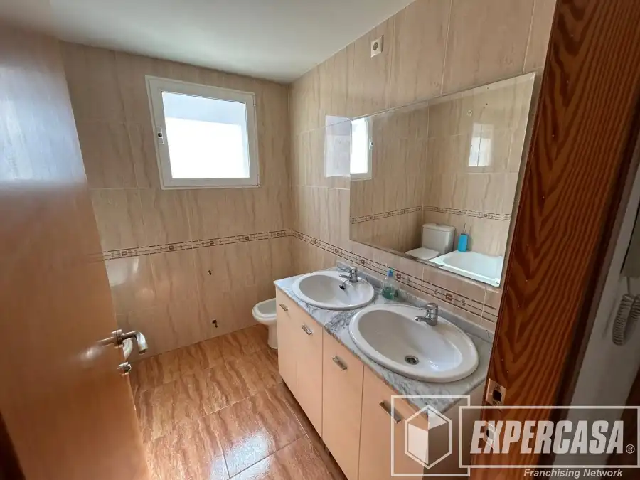 Baño de Casa adosada en venta en Marines con Terraza