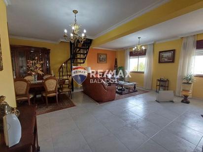 Casa o xalet en venda en Vigo  amb Jardí privat, Terrassa i Traster