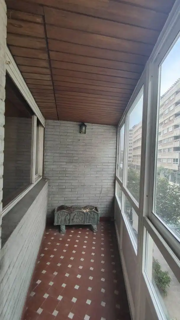 Terraza de Piso en venta en Vigo  con Calefacción, Trastero y Balcón