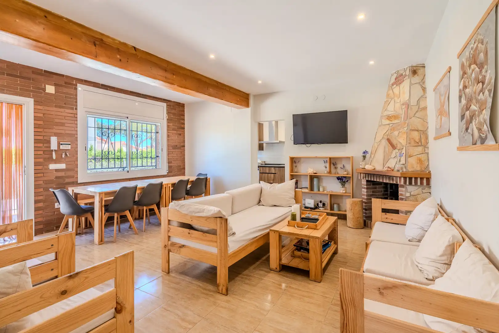 Sala de estar de Casa o chalet en venta en L'Ametlla de Mar  con Aire acondicionado, Calefacción y Terraza