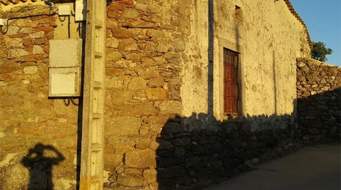 Foto 5 de Casa adosada en venda a Travesia Fuente, 10, Pereruela, Zamora