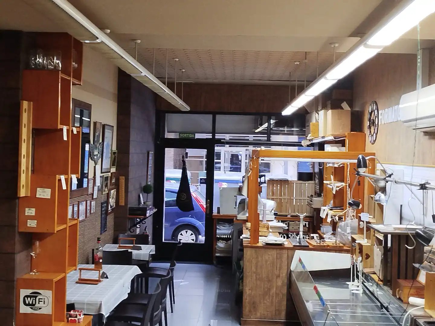 Business premises for sale in Carrer de la Mare Molas 21, imagen 5