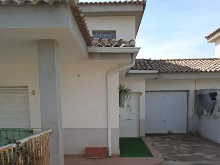 Exterior view of Houses for sale in Montserrat  with Private garden and Terrace