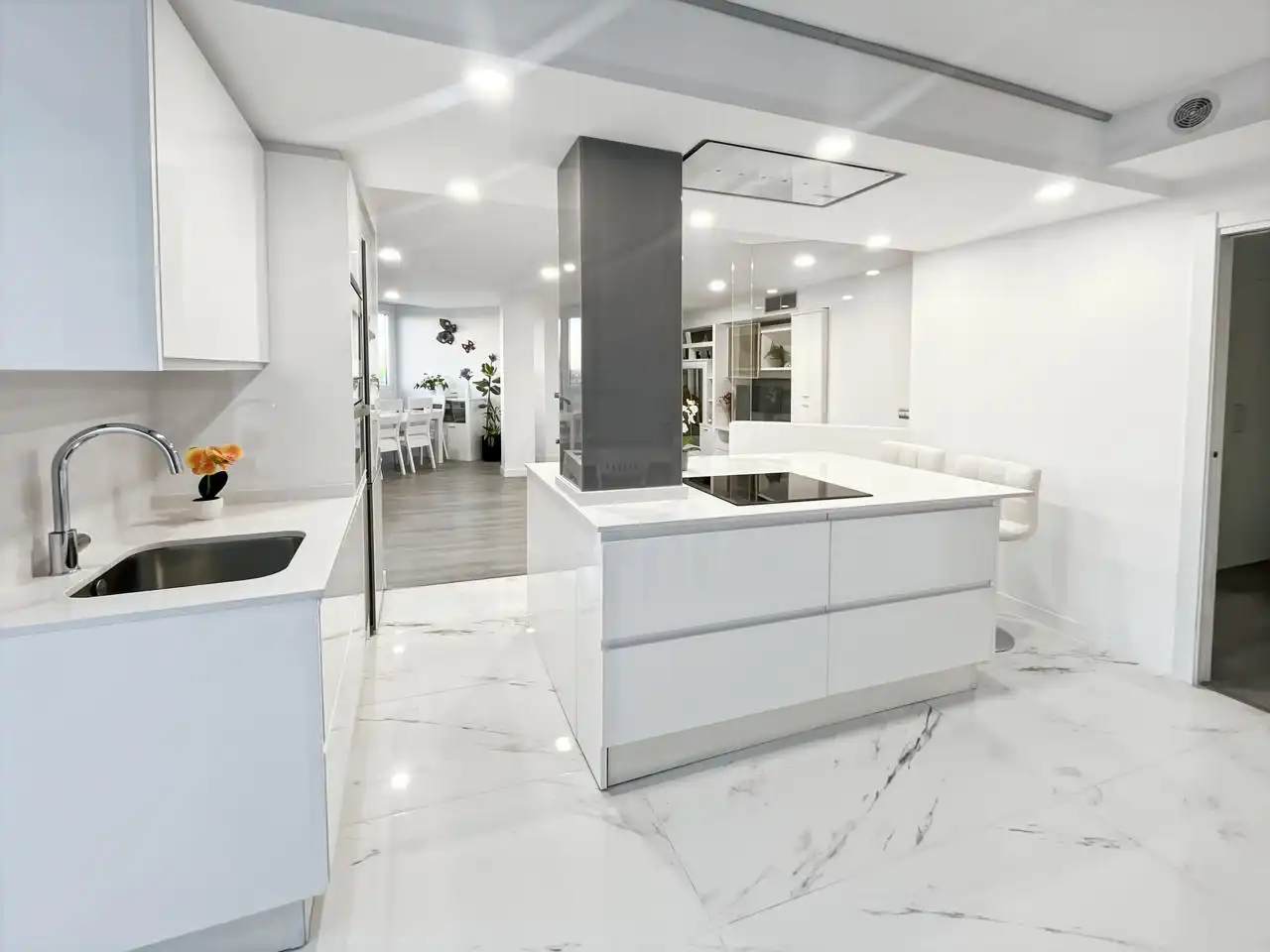 Cocina de Ático en venta en Madrid con Aire acondicionado, Calefacción y Terraza