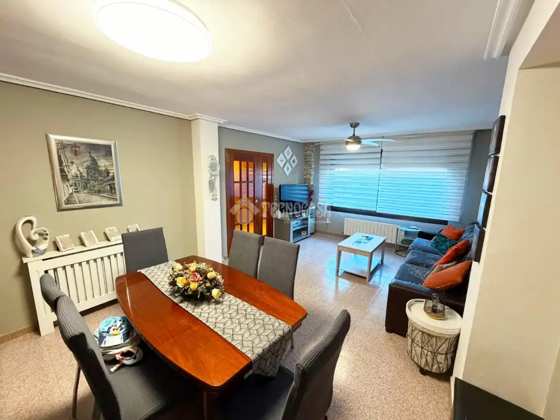 Living room of Detached homes for sale in Zaragoza  with Heating and Community pool