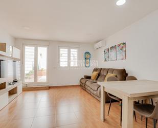 Living room of Single-family semi-detached for sale in Terrassa  with Terrace