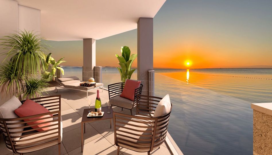 Foto 0 de Residencial en Primera Línea con Vistas al Mar – La Manga del Mar Menor