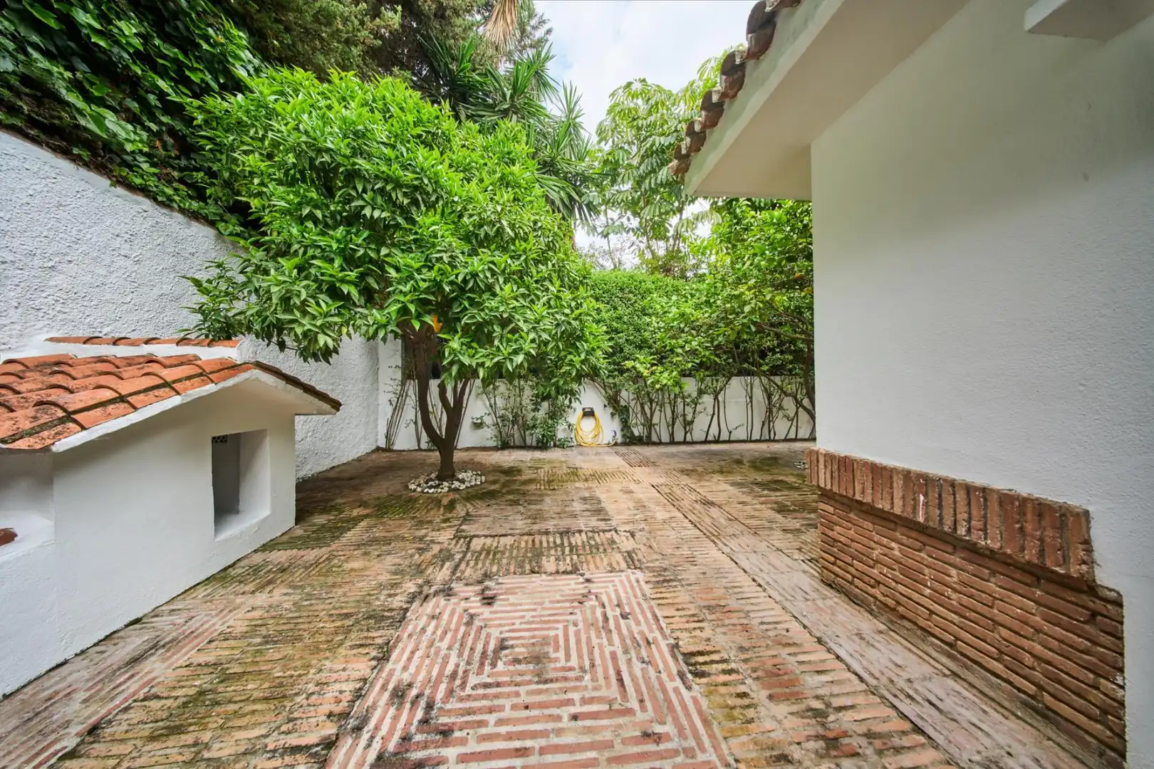 Jardín de Casa o chalet en venta en Marbella con Aire acondicionado, Calefacción y Jardín privado