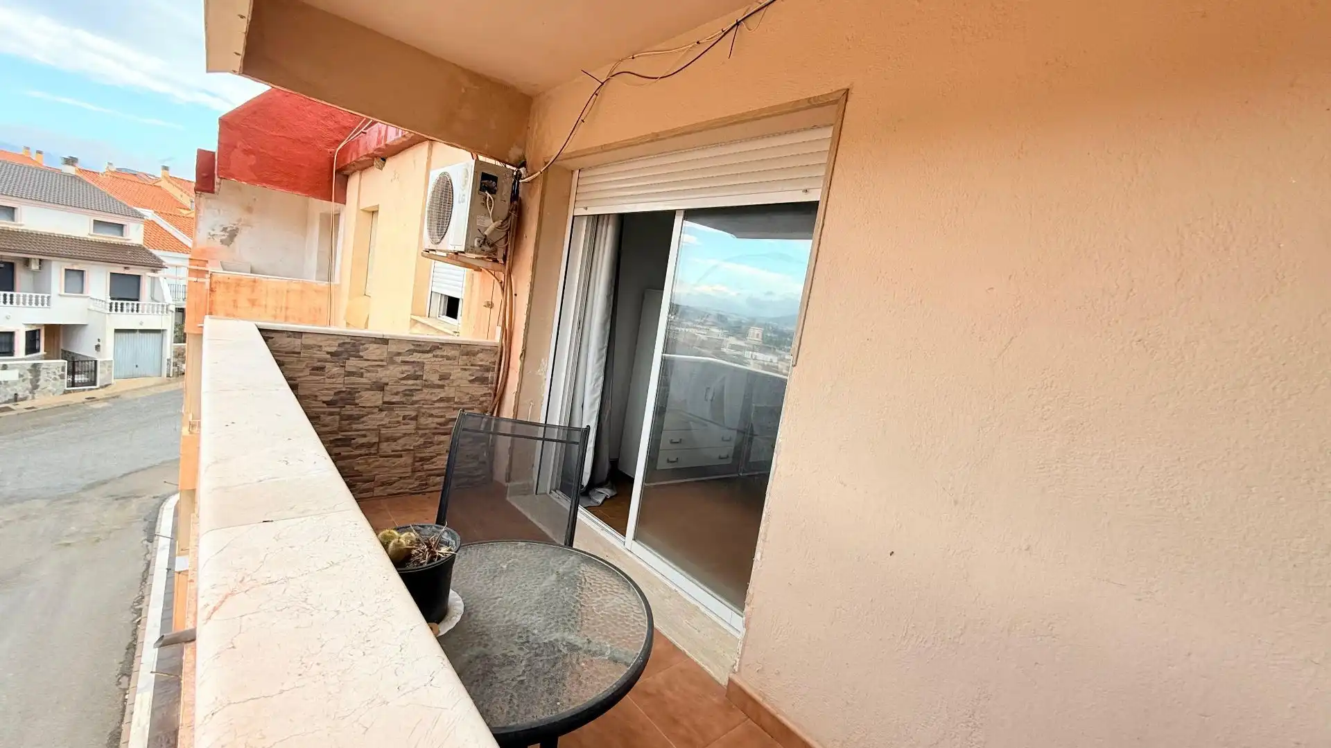 Balcony of Flat for sale in Fines  with Heating