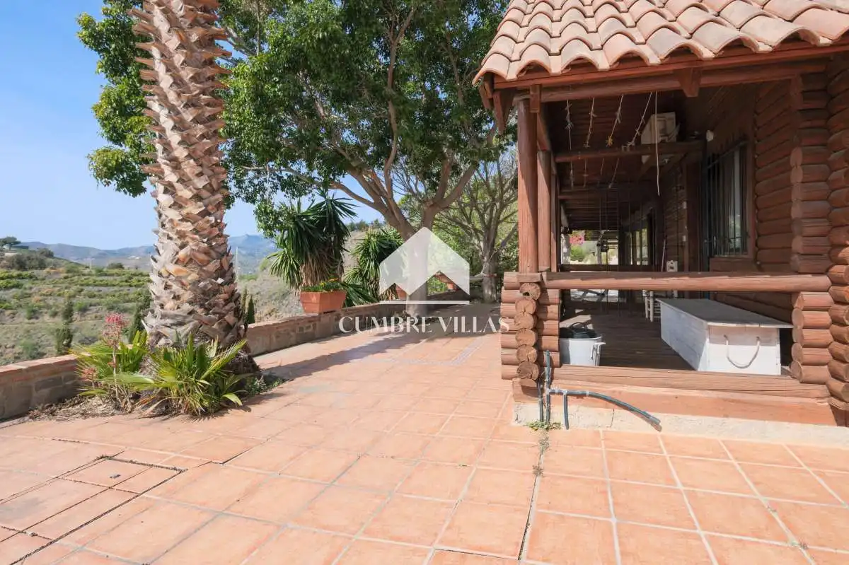 Casa rústica amb jardí en venda a Ítrabo, imagen 82