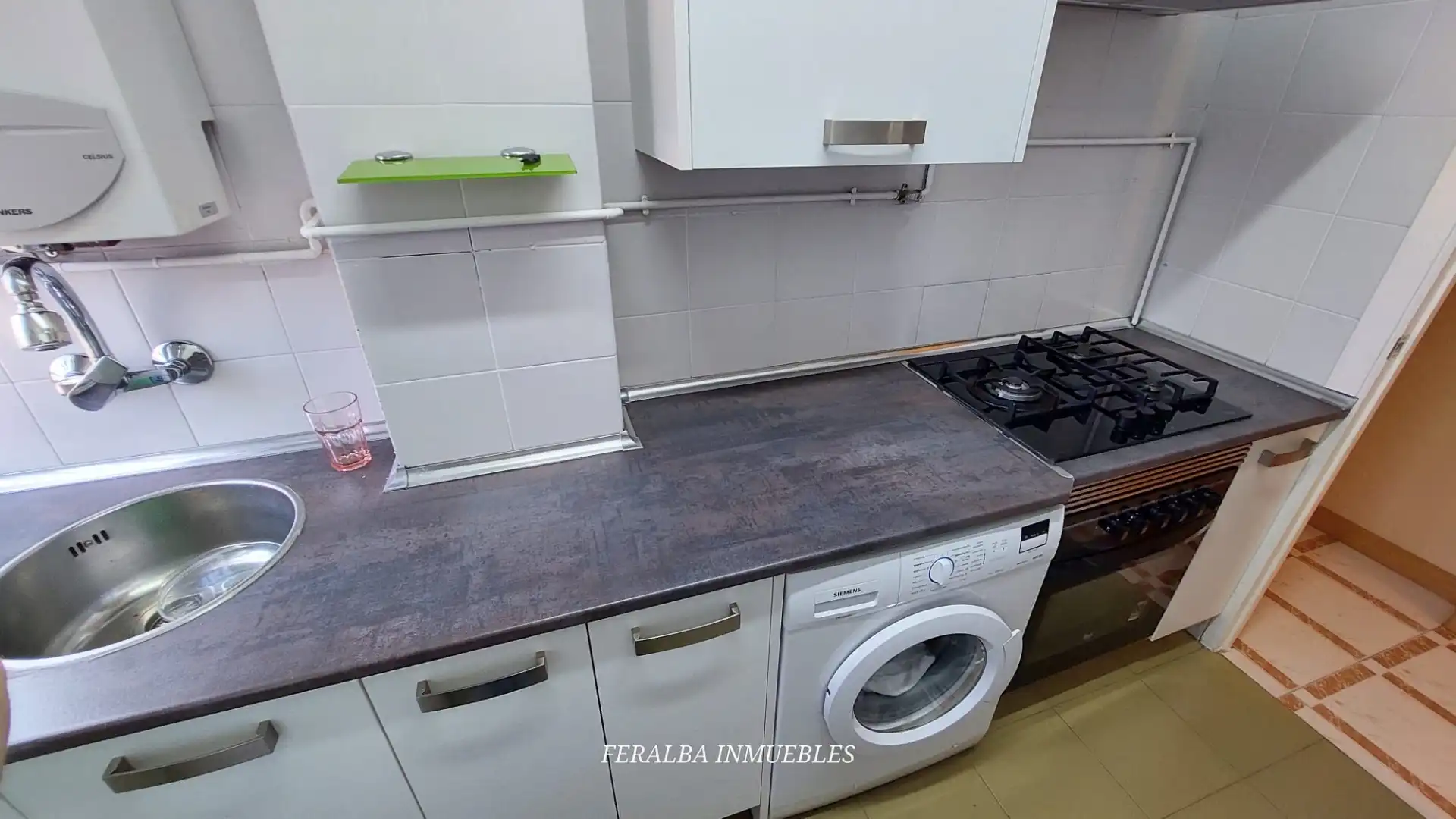 Küche von Wohnung zum Verkauf in Madrid mit Klimaanlage, Heizung und Terrasse