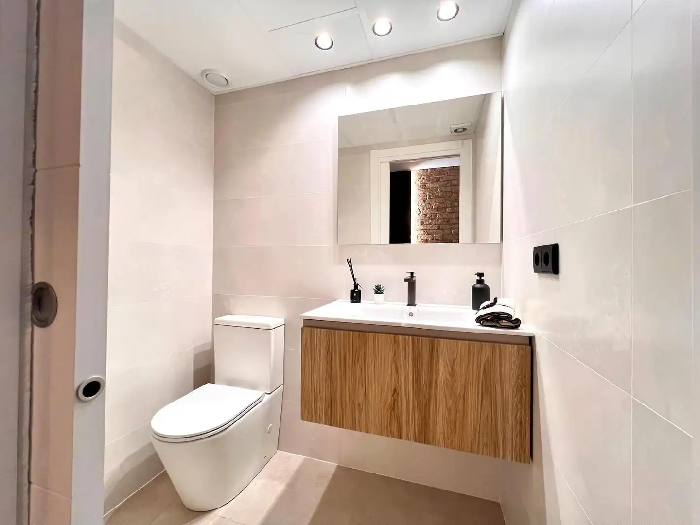 Baño de Casa o chalet en venta en Granollers con Aire acondicionado, Calefacción y Jardín privado