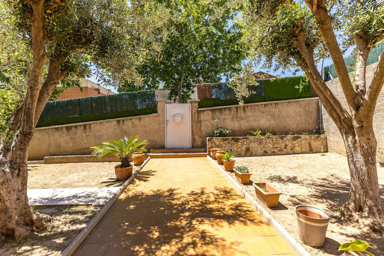 Jardí de Casa o xalet en venda en Viladecans amb Calefacció, Jardí privat i Terrassa