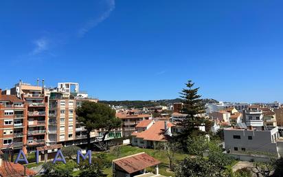 Vista exterior de Pis en venda en Pineda de Mar amb Terrassa i Balcó