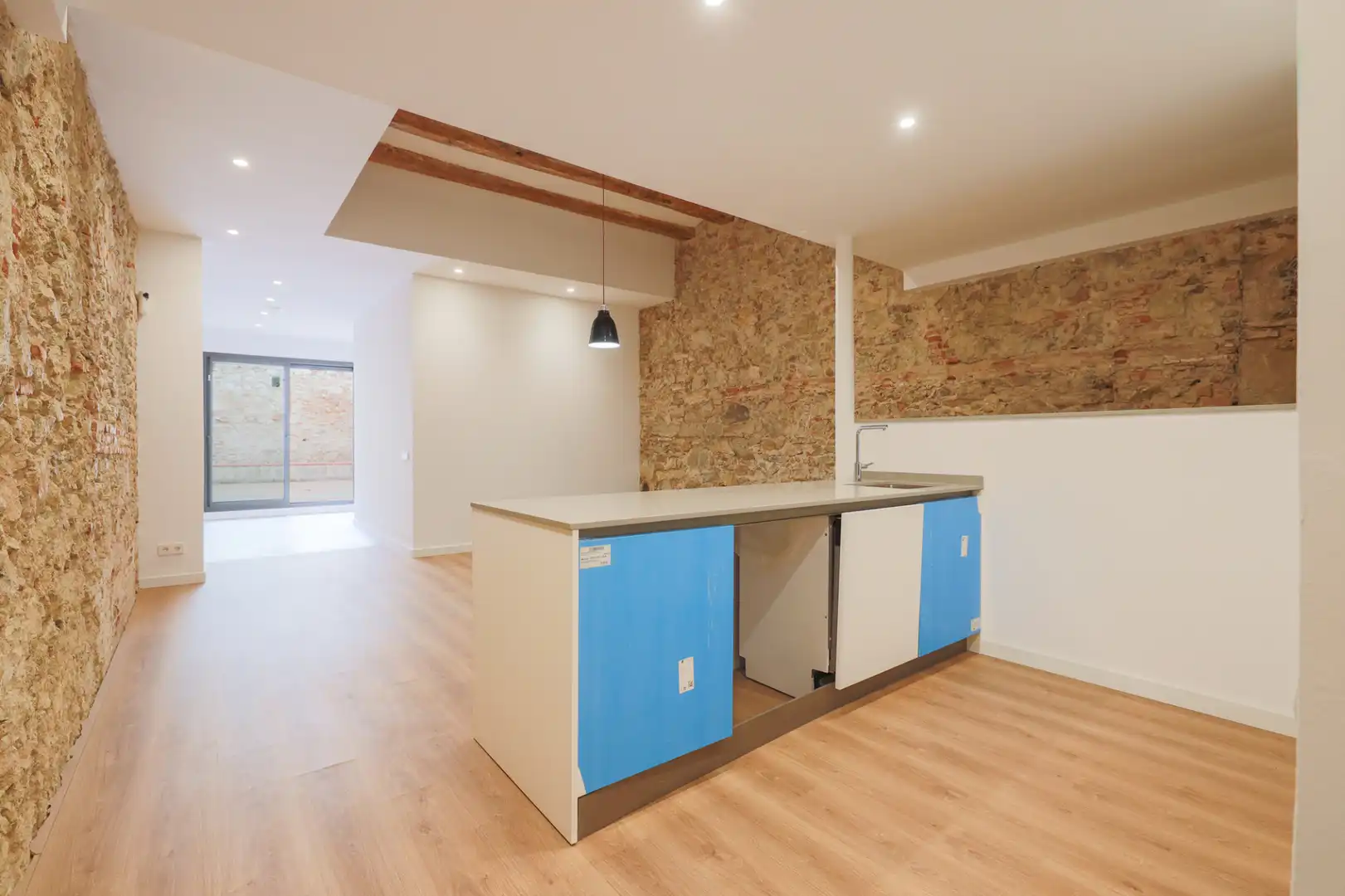 Cocina de Planta baja en venta en Badalona con Aire acondicionado, Calefacción y Parquet