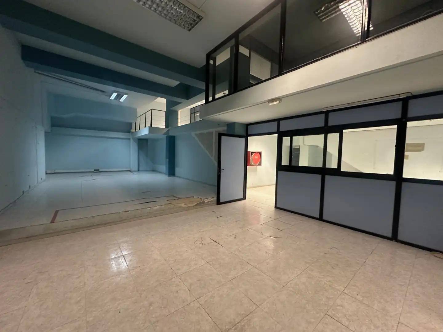 Local comercial en venta en Carrer de Violant d'Hongria Reina d'Aragó 89, imagen 7