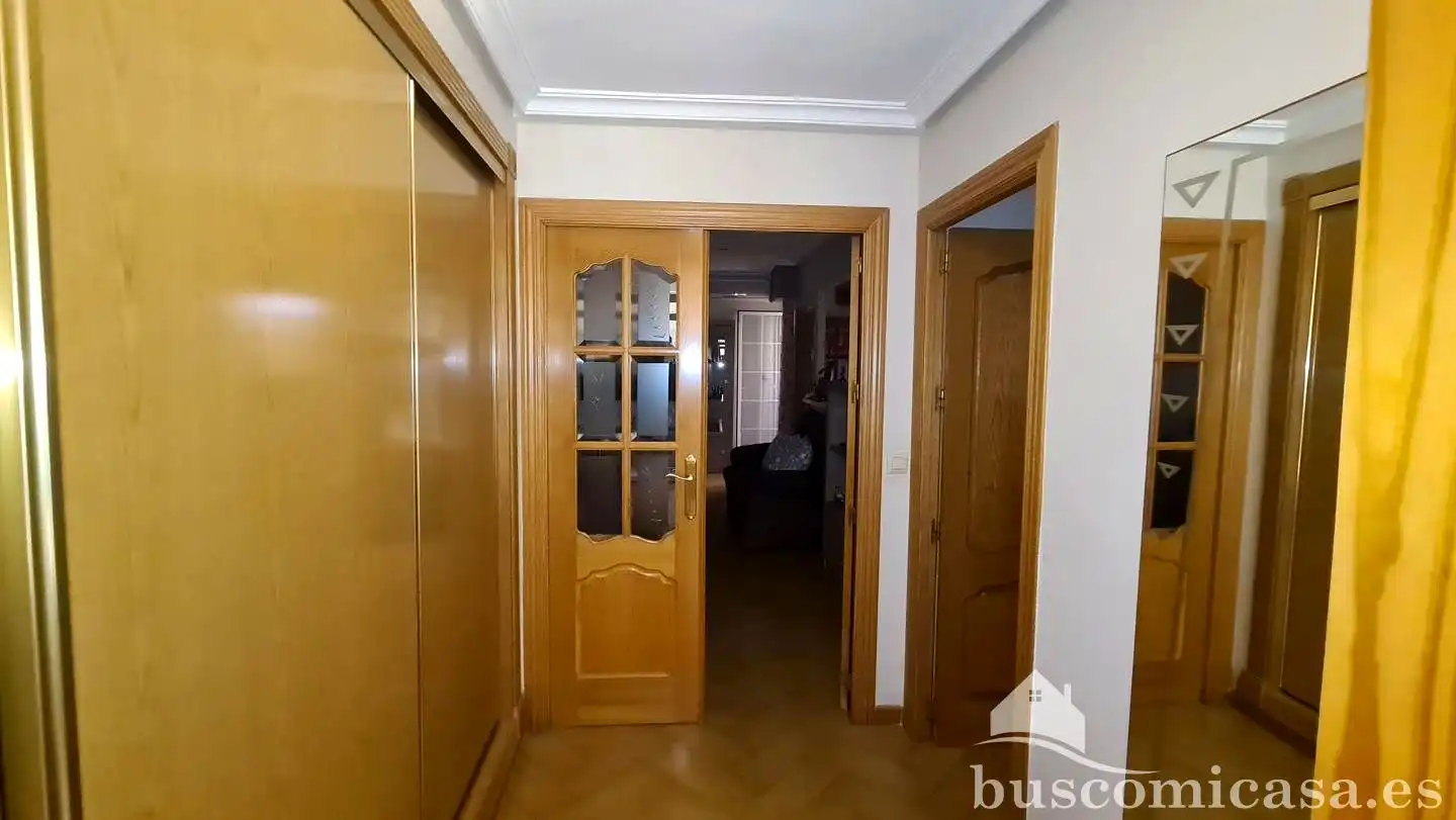 Planta baja en venta en Linares con Aire acondicionado